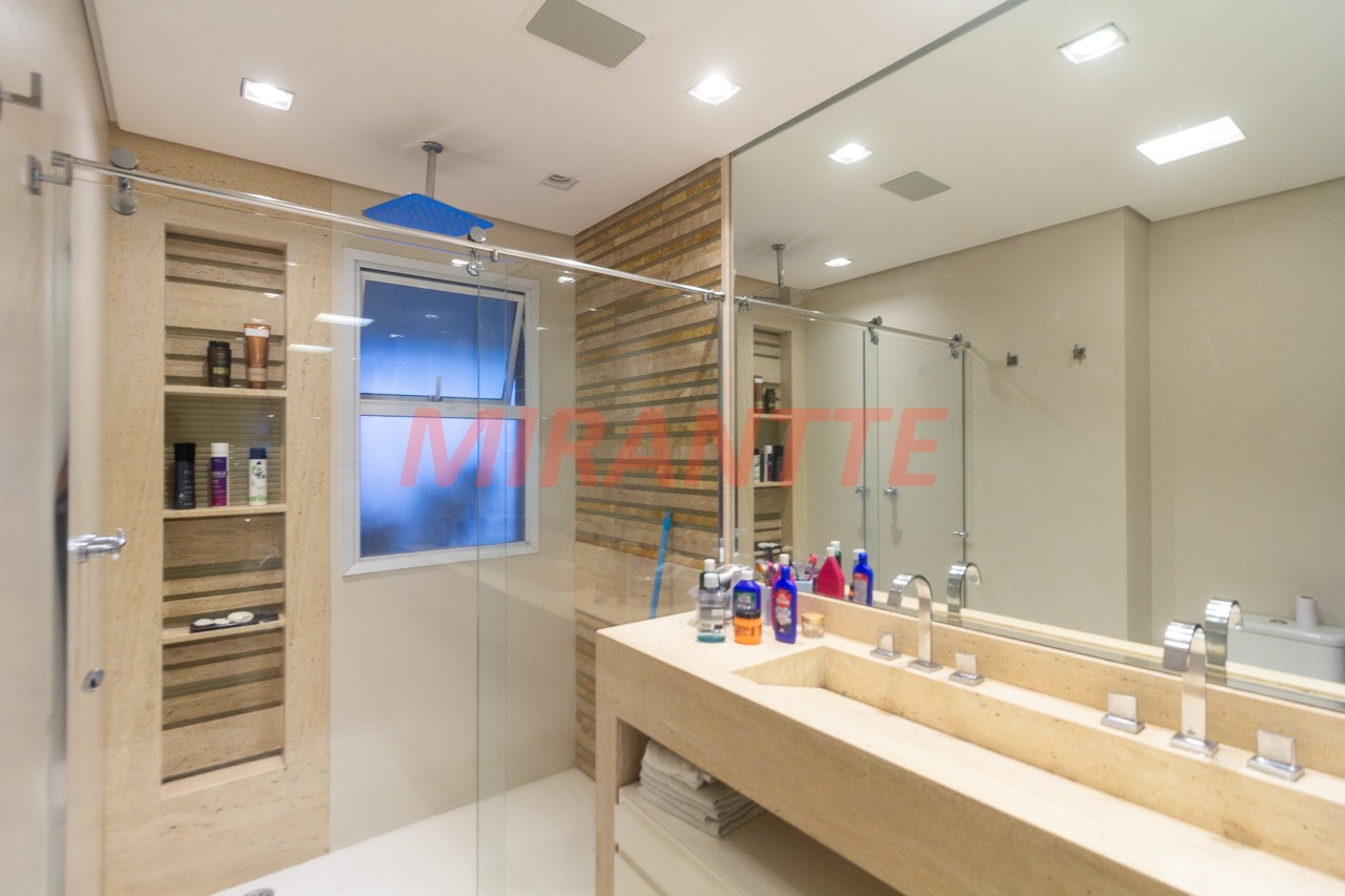 Cobertura de 380m² com 5 quartos em Santana