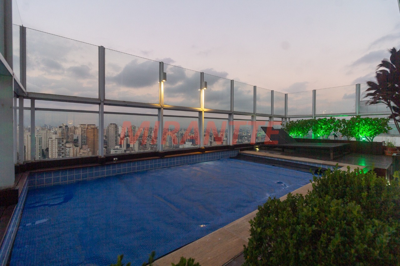 Cobertura de 380m² com 5 quartos em Santana