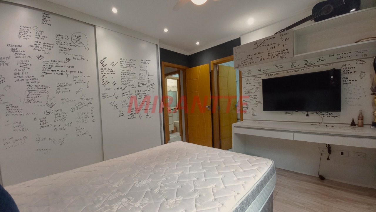 Sobrado de 200m² com 3 quartos em Vila Pedra Branca