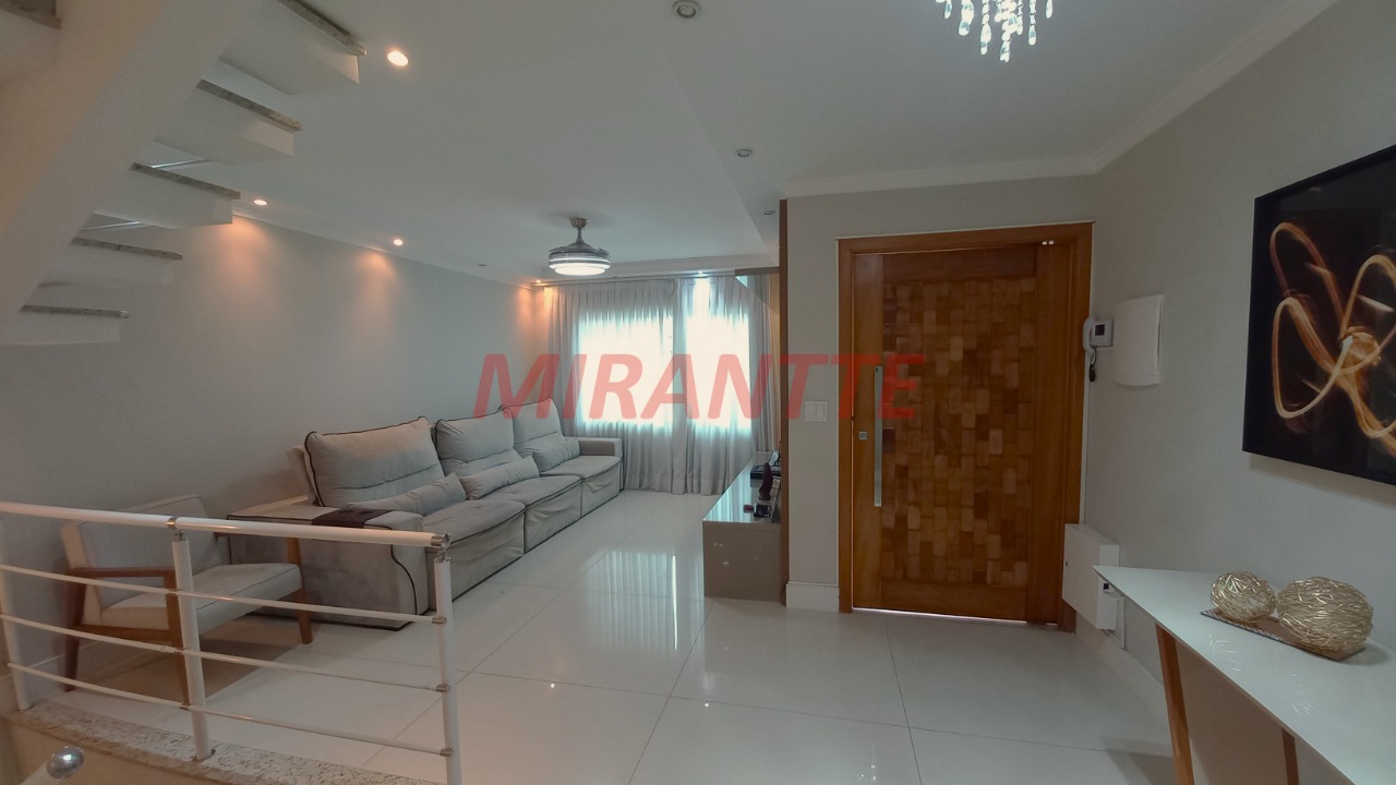 Sobrado de 200m² com 3 quartos em Vila Pedra Branca