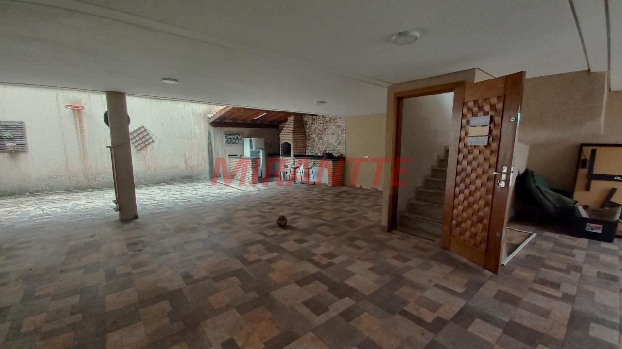 Sobrado de 200m² com 3 quartos em Vila Pedra Branca
