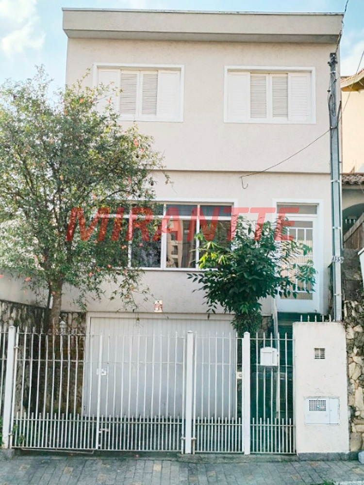 Sobrado de 169m² com 3 quartos em Vila Maria Alta