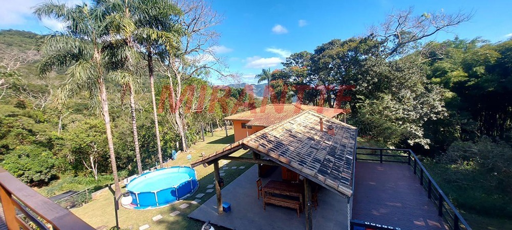 ChÁcara de 300m² com 4 quartos em São Francisco Xavier