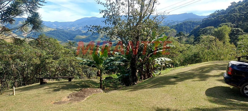 ChÁcara de 300m² com 4 quartos em São Francisco Xavier
