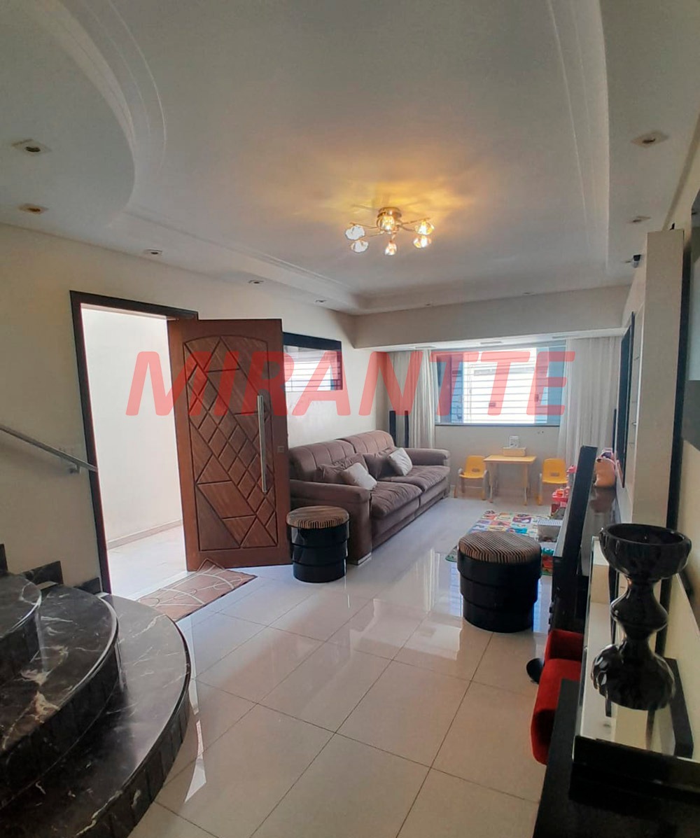 Sobrado de 125m² com 3 quartos em Vila Roque