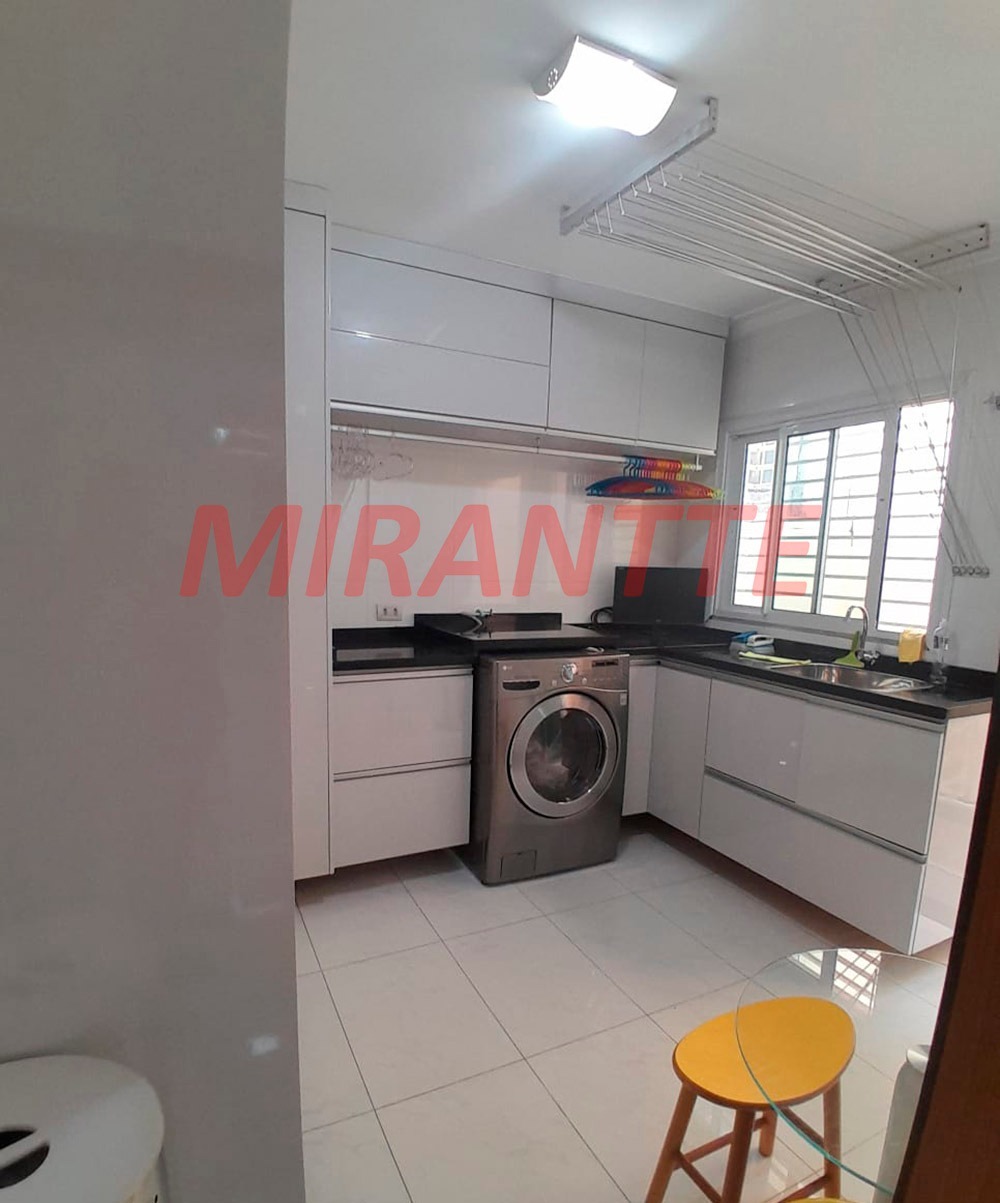 Sobrado de 125m² com 3 quartos em Vila Roque