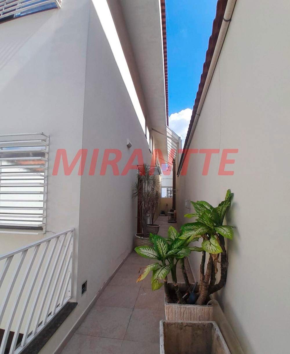 Sobrado de 125m² com 3 quartos em Vila Roque