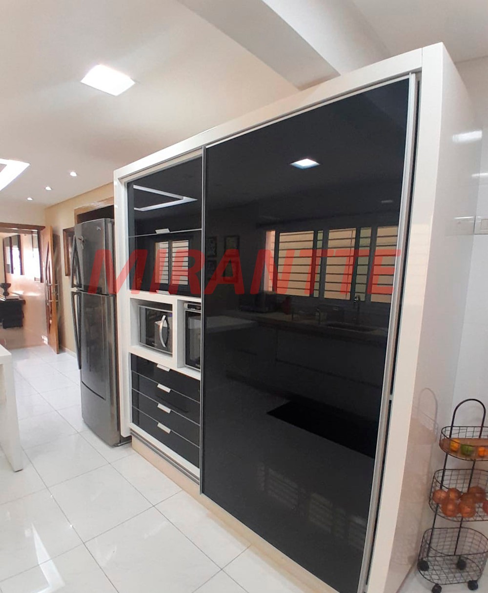 Sobrado de 125m² com 3 quartos em Vila Roque