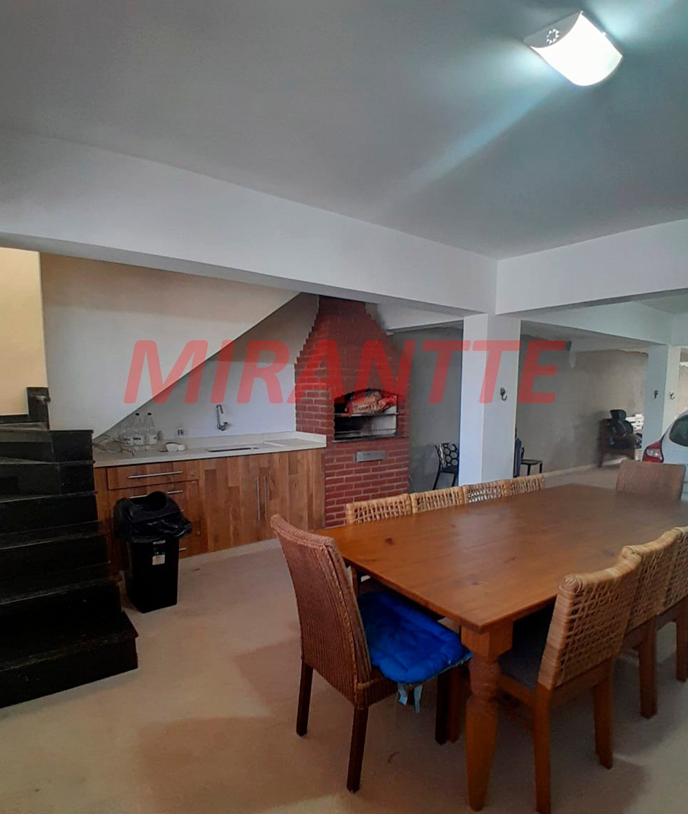 Sobrado de 125m² com 3 quartos em Vila Roque