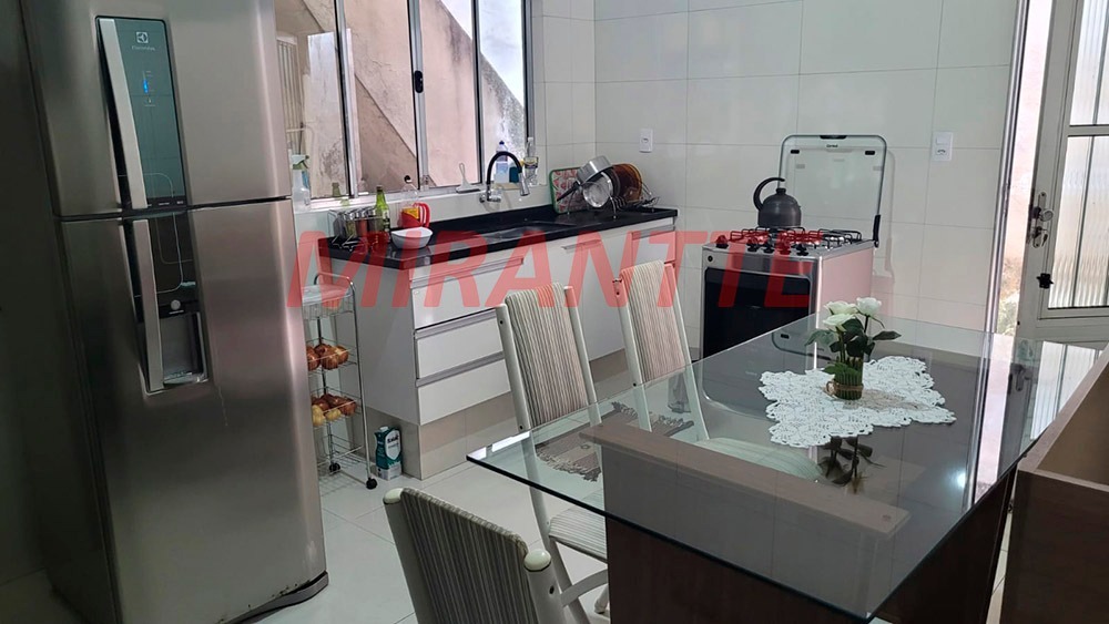 Casa terrea de 90m² com 2 quartos em Vila Mazzei