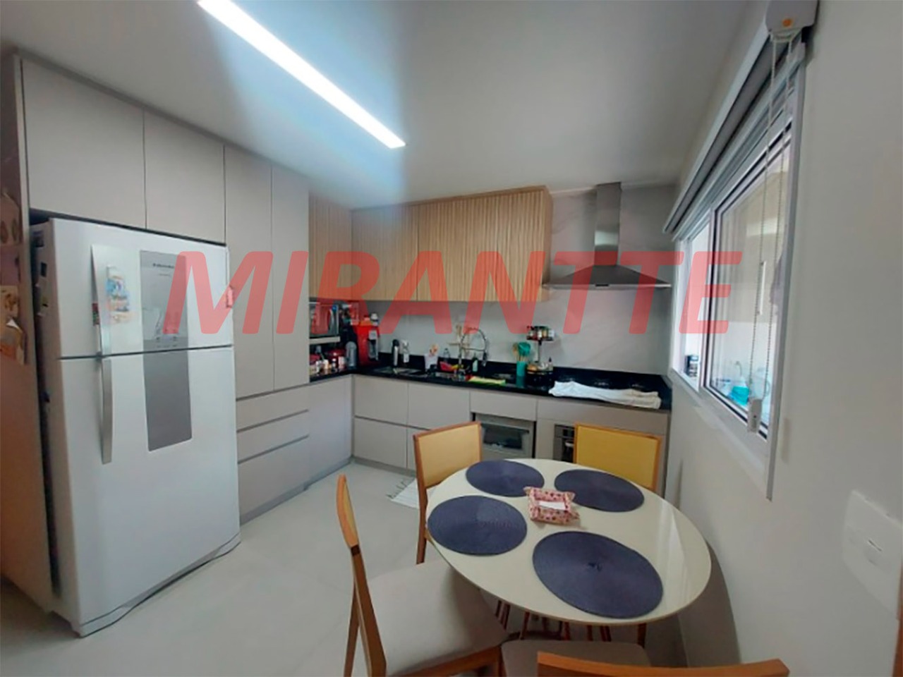 Sobrado de 184m² com 3 quartos em Vila Guilherme