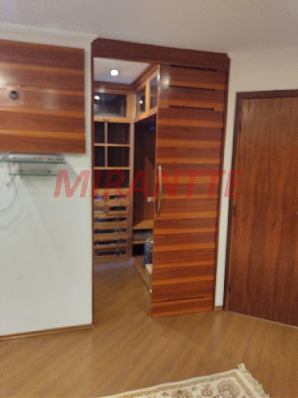 Casa terrea de 140m² com 3 quartos em Jardim Valparaiso