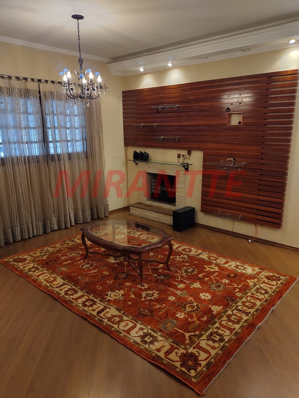 Casa terrea de 140m² com 3 quartos em Jardim Valparaiso