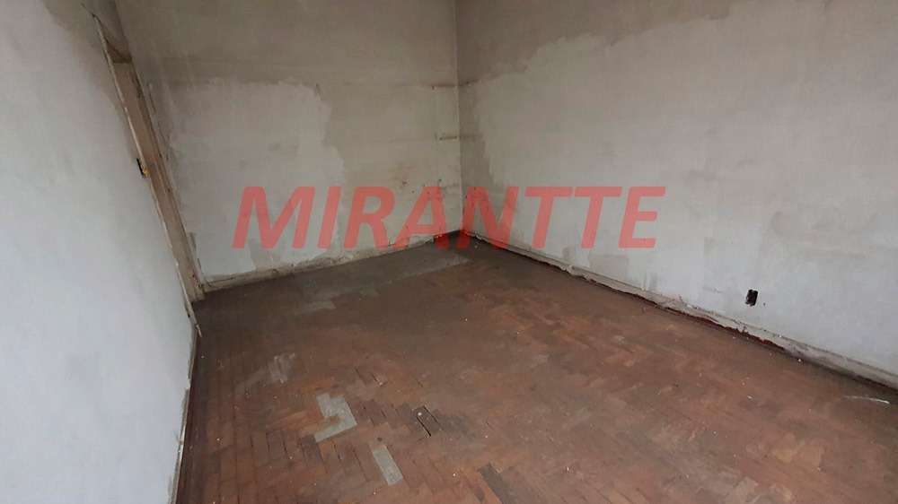 Comercial de 192m² em Santana