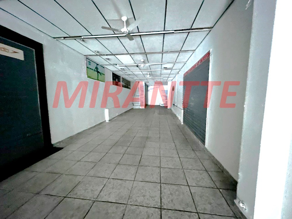 Comercial de 192m² em Santana