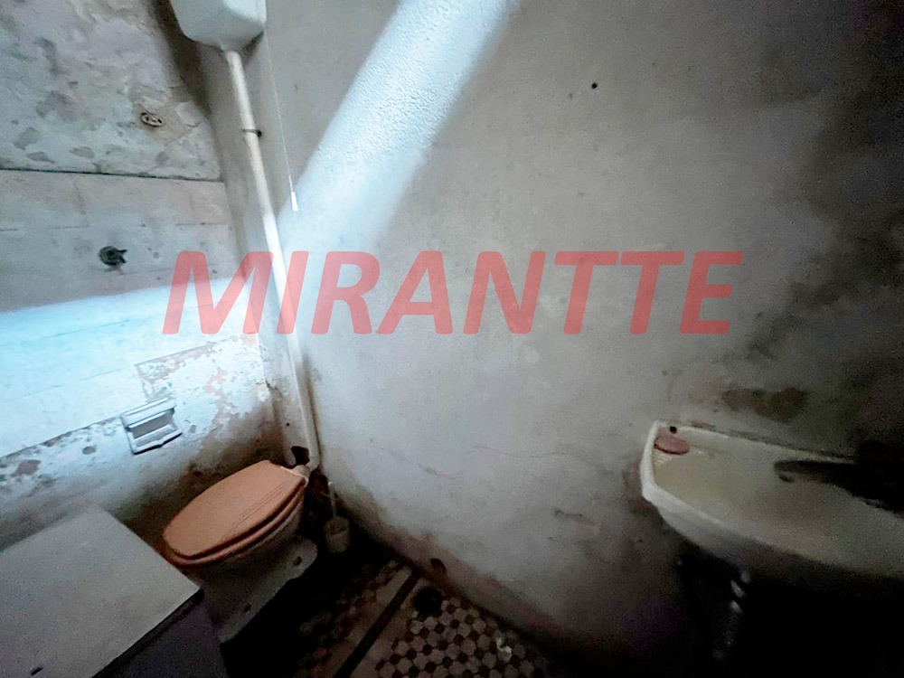 Comercial de 192m² em Santana