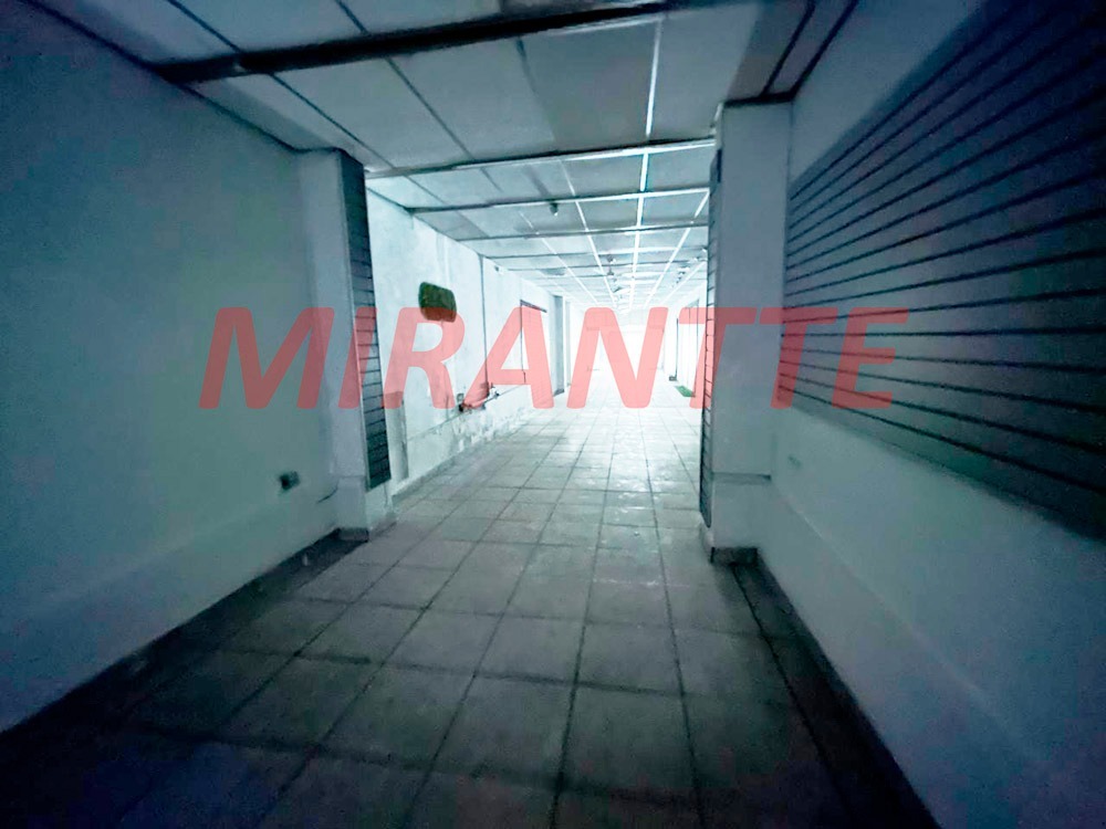 Comercial de 192m² em Santana