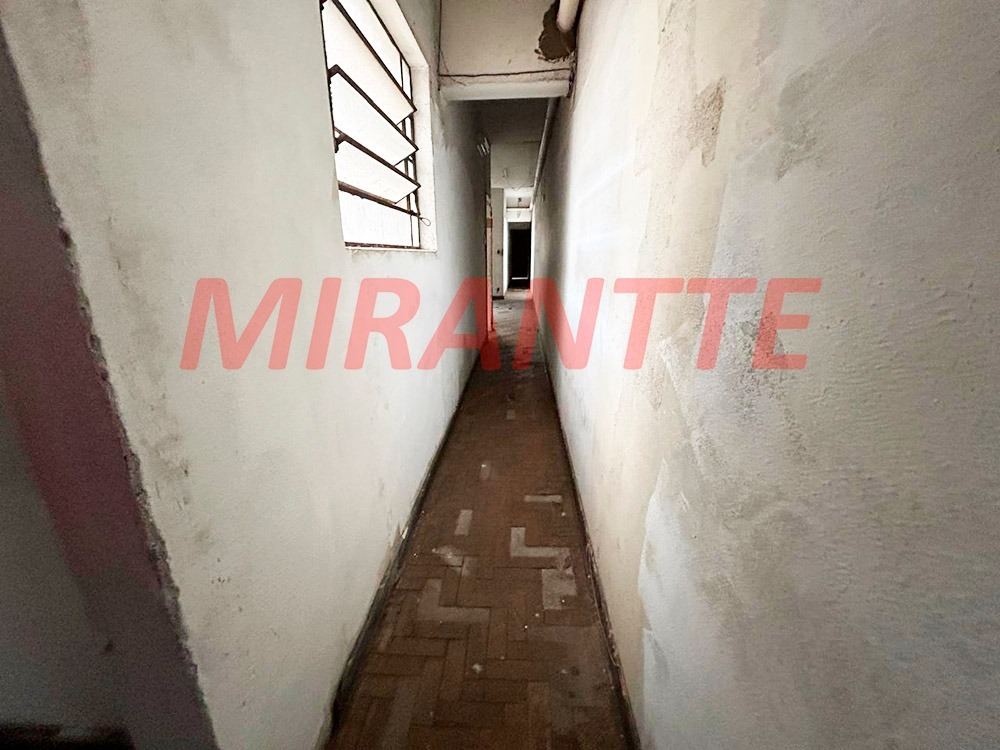 Comercial de 192m² em Santana