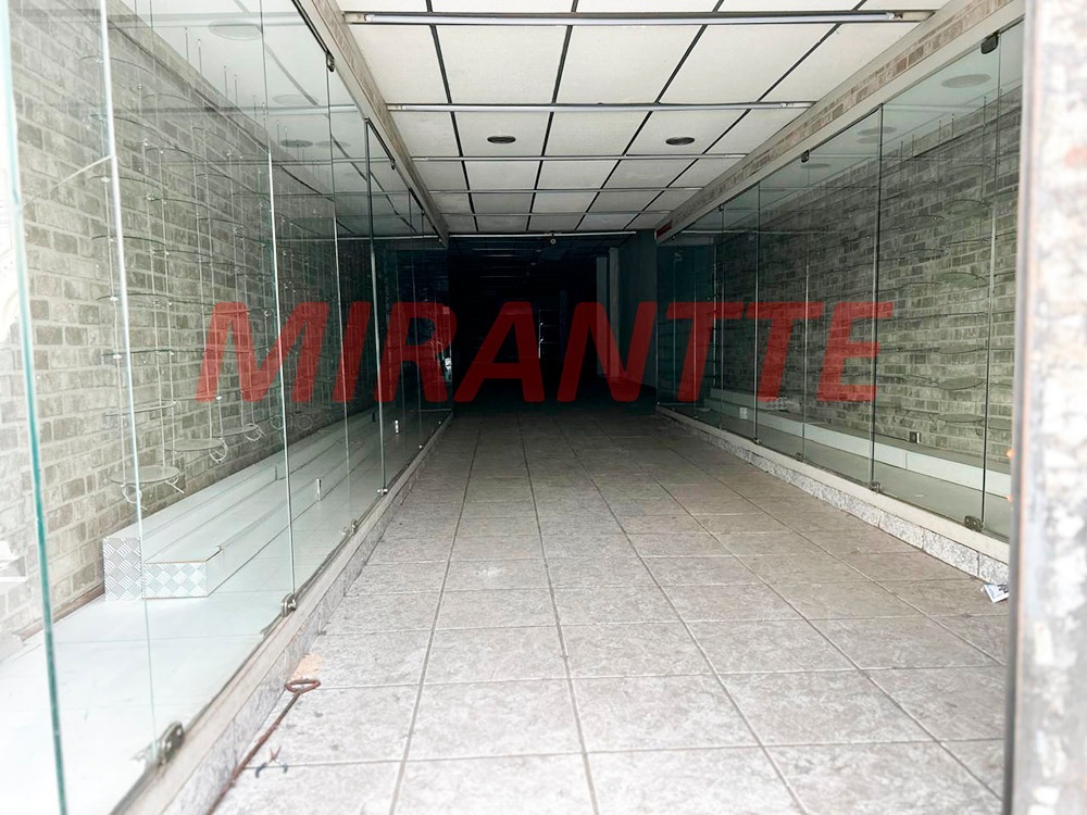 Comercial de 192m² em Santana