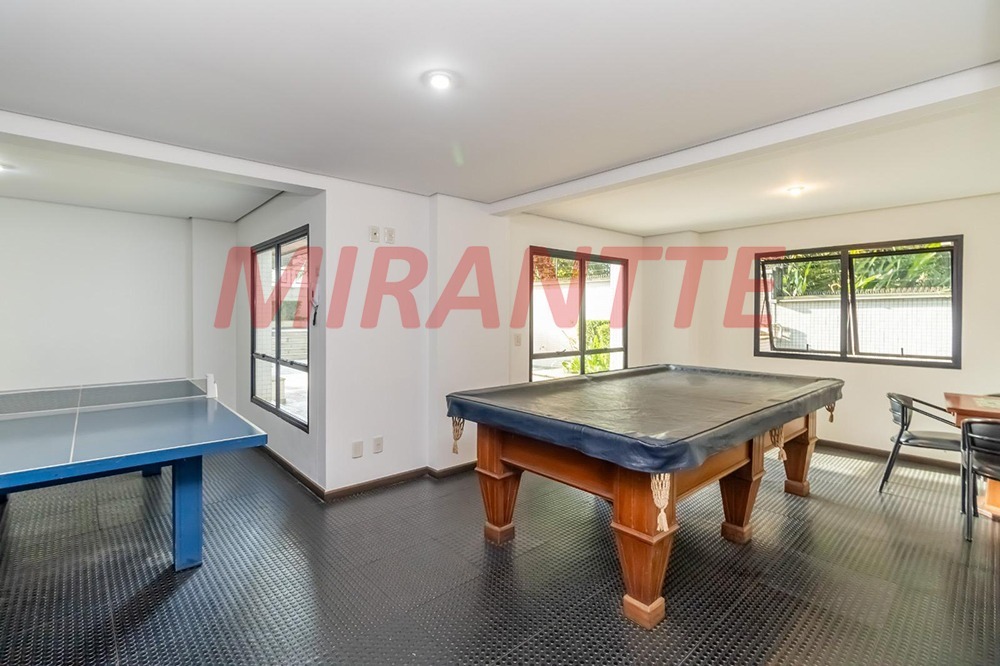 Apartamento de 213m² com 4 quartos em Santana