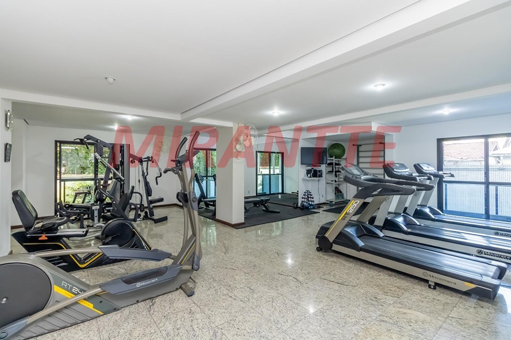 Apartamento de 213m² com 4 quartos em Santana