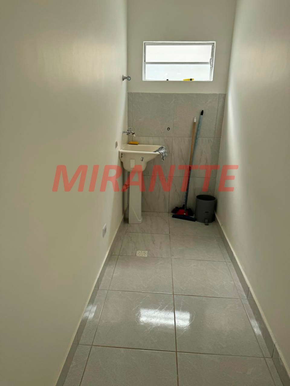 Galpao de 528m² em Freguesia do Ó