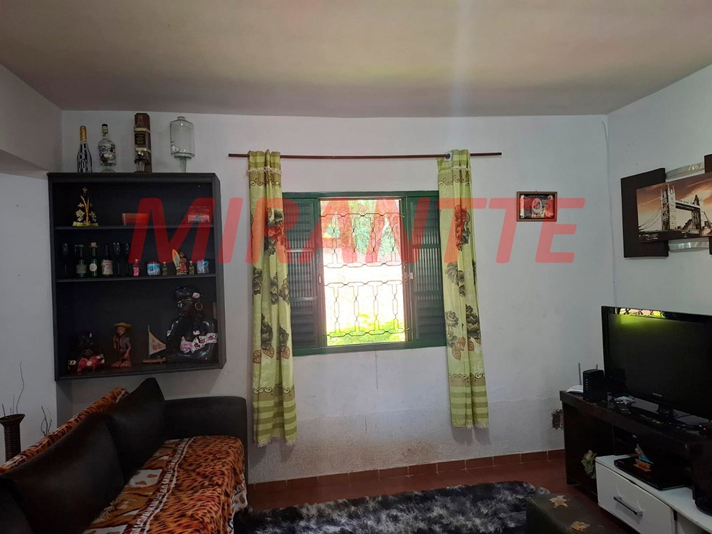 ChÁcara de 200m² com 3 quartos em Alpes da Castelo