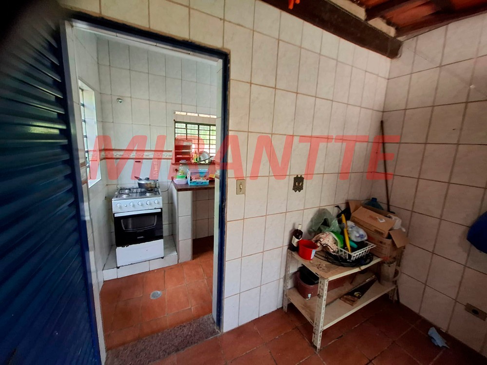 ChÁcara de 200m² com 3 quartos em Alpes da Castelo