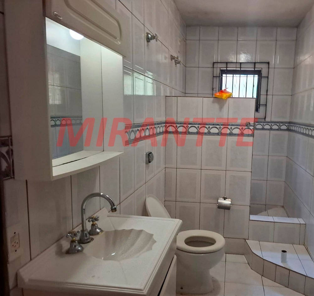 ChÁcara de 200m² com 3 quartos em Alpes da Castelo