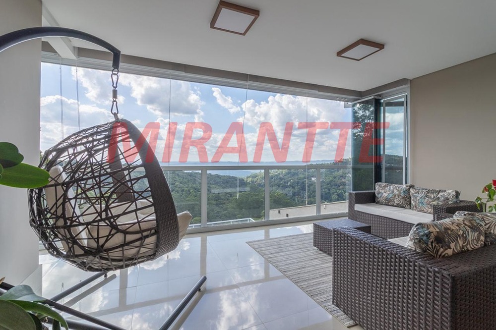 Cond. fechado de 500m² com 4 quartos em Roseira