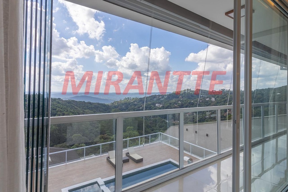 Cond. fechado de 500m² com 4 quartos em Roseira