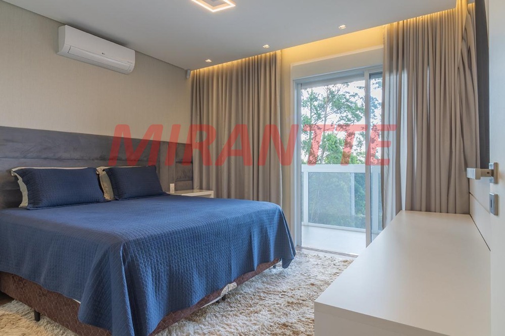 Cond. fechado de 500m² com 4 quartos em Roseira
