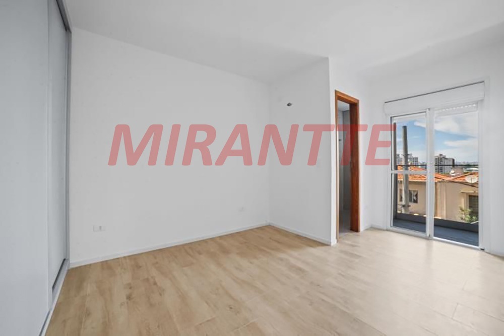 Sobrado de 135m² com 3 quartos em Santa Teresinha