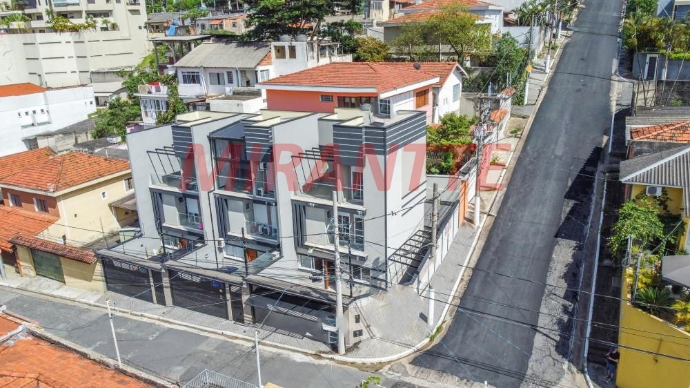 Sobrado de 135m² com 3 quartos em Santa Teresinha