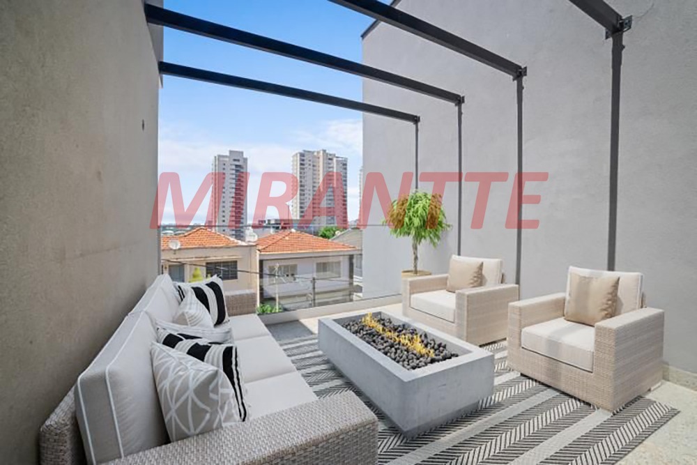 Sobrado de 135m² com 3 quartos em Santa Teresinha