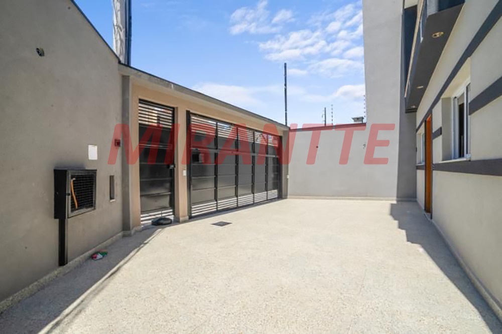 Sobrado de 135m² com 3 quartos em Santa Teresinha