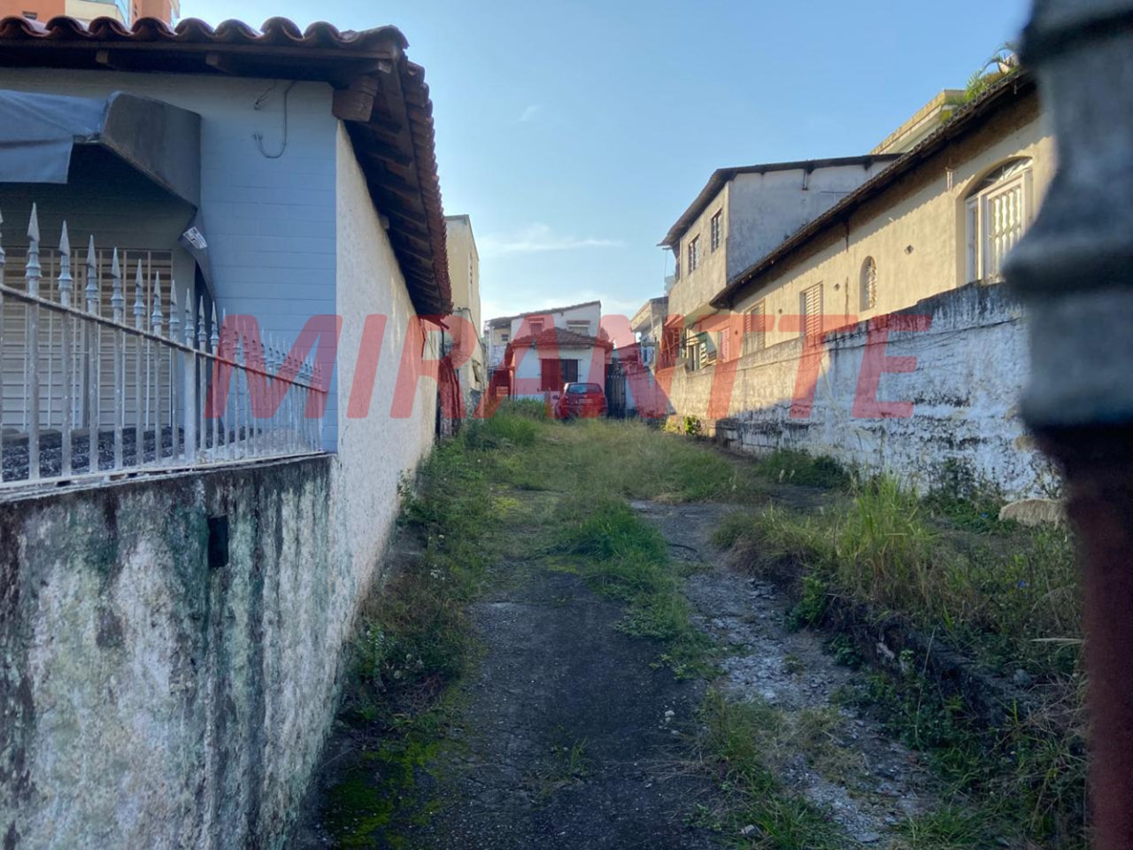 Terreno de 0m² em Chora Menino