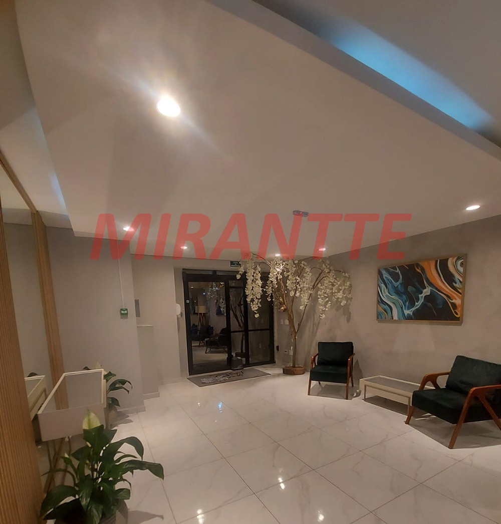 Apartamento de 58m² com 2 quartos em Canto do Forte