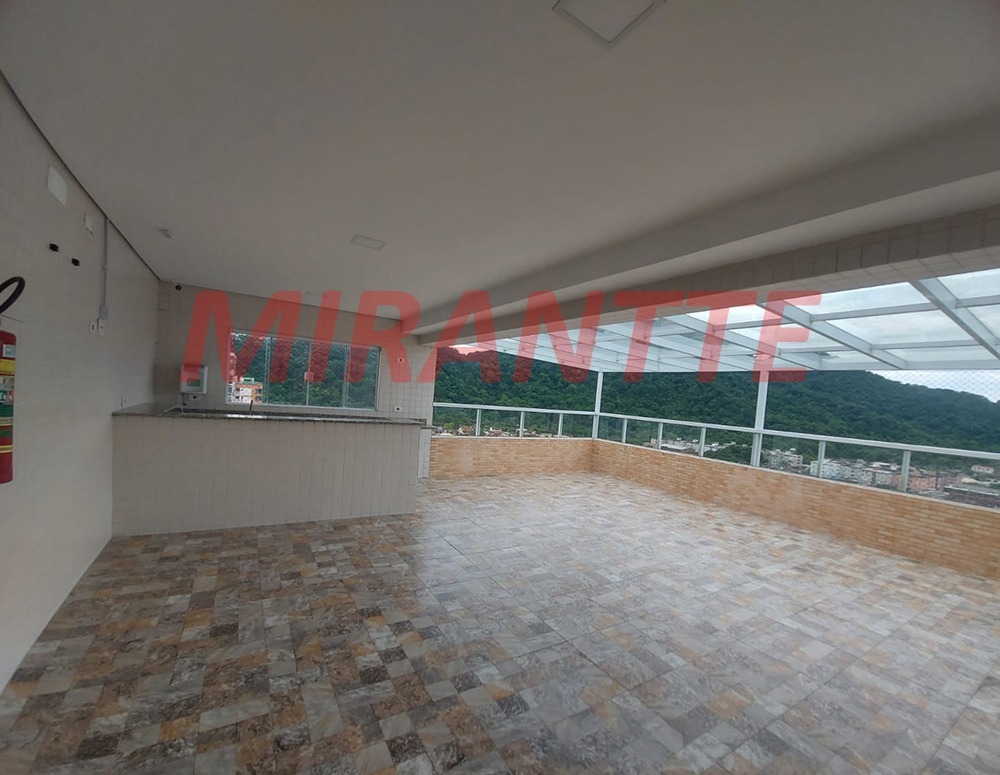 Apartamento de 58m² com 2 quartos em Canto do Forte