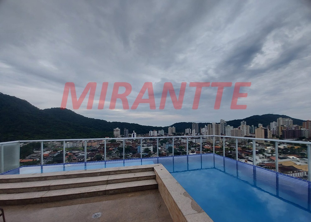 Apartamento de 58m² com 2 quartos em Canto do Forte