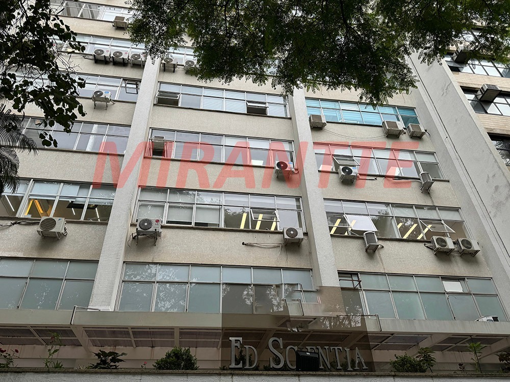 Conjunto comercial de 195m² em Bela Vista