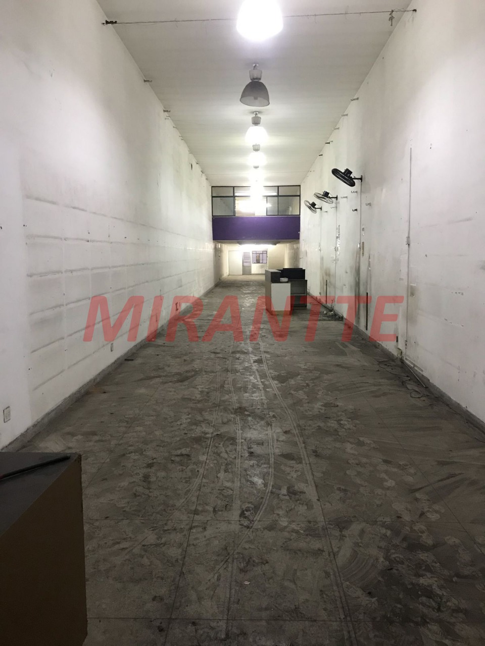 Comercial de 600m² em Brás
