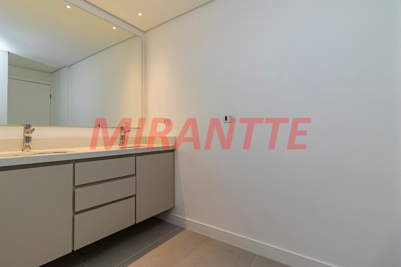 Apartamento de 230.48m² com 3 quartos em Higienópolis
