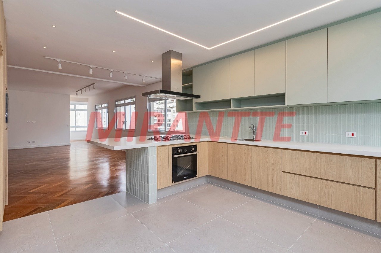 Apartamento de 230.48m² com 3 quartos em Higienópolis