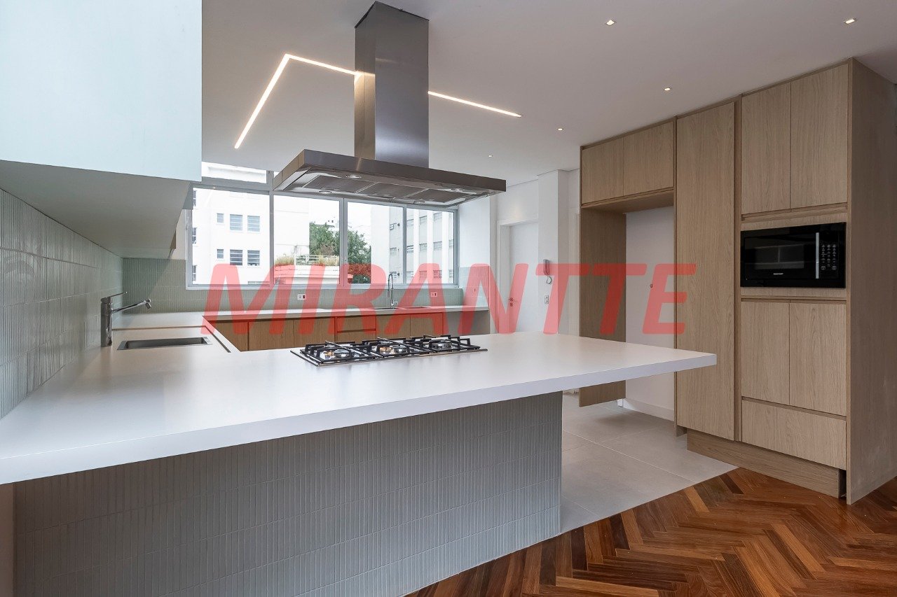 Apartamento de 230.48m² com 3 quartos em Higienópolis