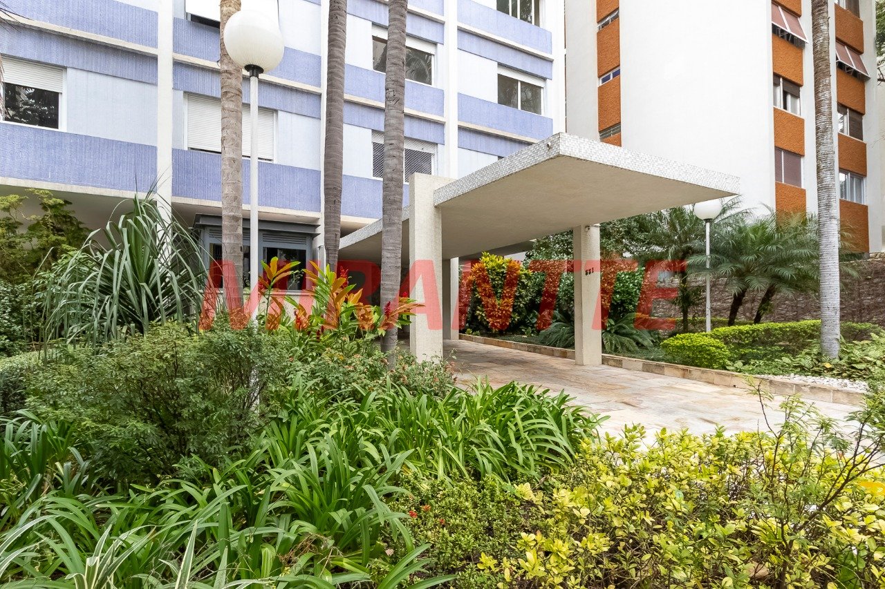 Apartamento de 230.48m² com 3 quartos em Higienópolis