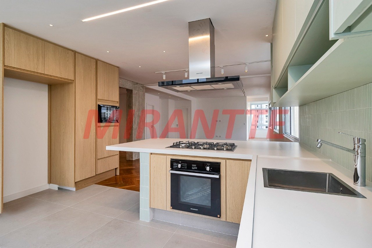 Apartamento de 230.48m² com 3 quartos em Higienópolis