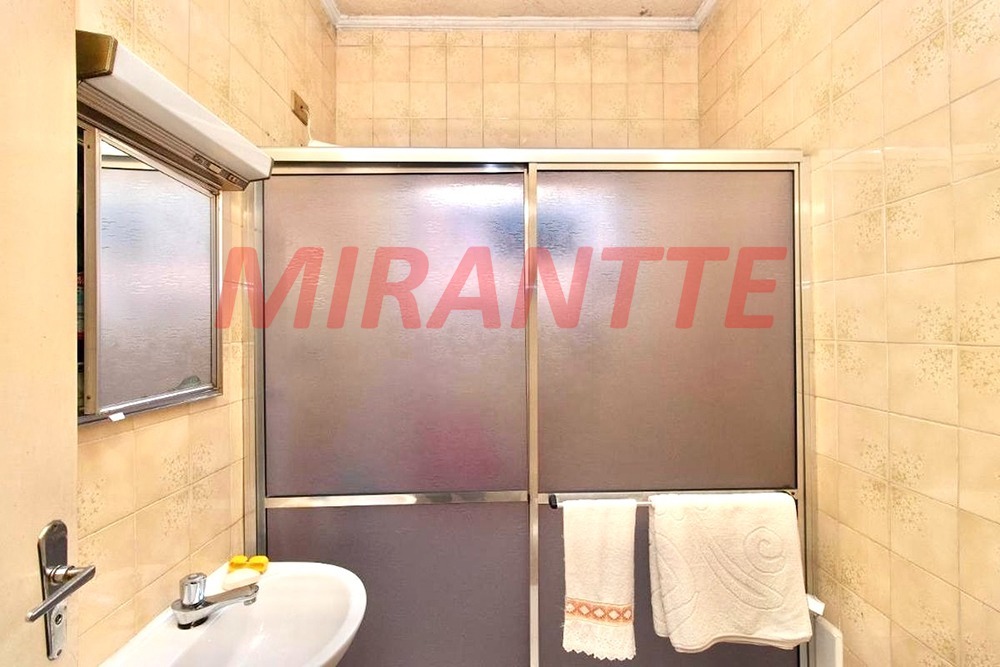 Casa terrea de 120m² com 2 quartos em Vila Guilherme