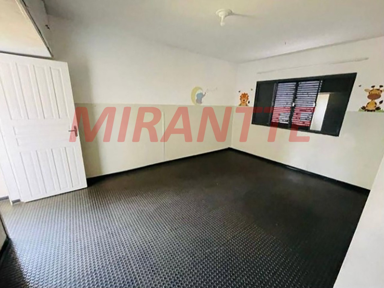 Comercial de 396.05m² em Vila Amália (Zona Norte)