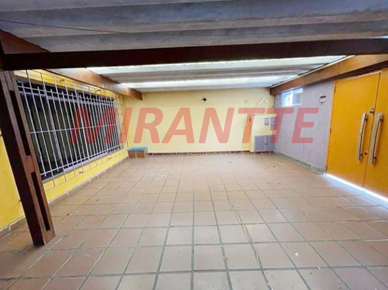 Comercial de 396.05m² em Vila Amália (Zona Norte)